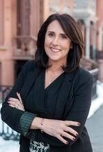 Photo of Carolyn  Luke